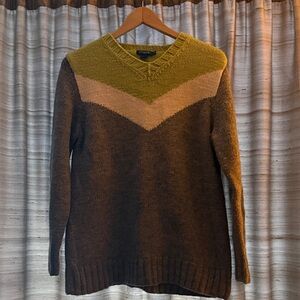 J Crew Colorblock Cozy Chevron Preppy V-neck Sweater women’s large 100% wool